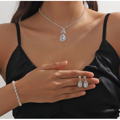 Women's Silver Color Fashion Wedding Jewelry Luxury Crystal Pearl Necklace/Earrings/Bracelet Ladies Jewelry Sets for Bridal