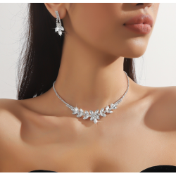 Women's Silver Fashion Wedding Jewelry Luxury Crystal Pearl Necklace/Earrings Ladies Jewelry Sets for Bridal