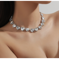 New Shiny Silver Heart Necklace Ladies Exquisite Clavicle Chain Necklace Jewelry for Ladies Gift