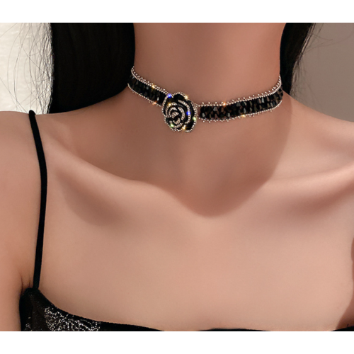 New Black Flower Necklace Ladies Exquisite Clavicle Chain Necklace Jewelry for Ladies Gift - 794677172011