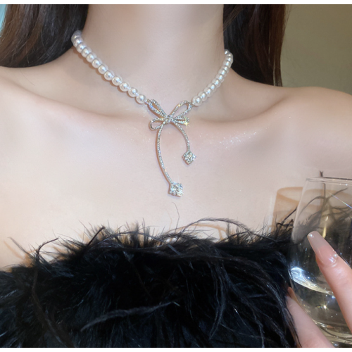 New White Pearl Butterfly Necklace Ladies Exquisite Clavicle Chain Necklace Jewelry for Ladies Gift - 794677172018
