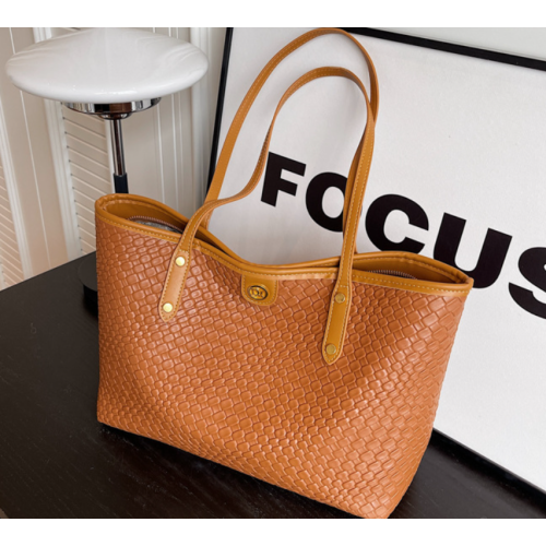 New Brown Fashion Casual Lingge Embroidered Scarf One Shoulder Small Square Bag Shoulder Strap Letter Printing Cross Body Women's Bag - 794677172072