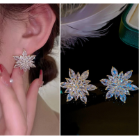 Imitation Snowflake Silver Stud Earrings for Women Round Wedding Party Ear Jewelry Wholesale