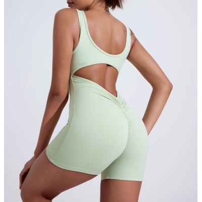 Green sports jumpsuit quick drying integrated V-shaped back running fitness suit tight fitting beautiful back yoga suit