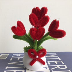 2 PCS * Handmade Pipe Cleaner Red Love Heart Green Leaves with Flowers Potted Plant Artificial Simulation Flowers Indoor Home Desktop Party Wedding Decor